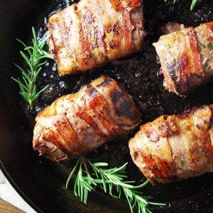 Baconbe tekert hátszín recept
