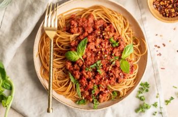 Vegetáriánus bolognai spagetti